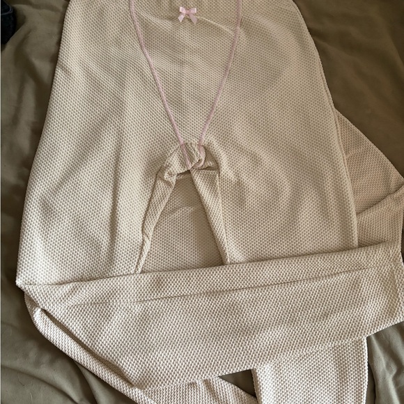 Frankie’s Bikini Cream Long Sleeve Crop Top and Leggings Set - Picture 9 of 9